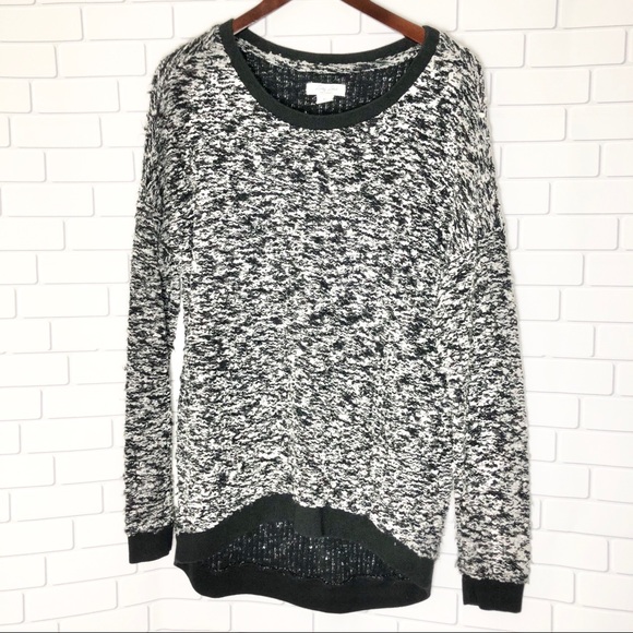 Lucky Lotus Oversized Black White LS Sweater M - Picture 2 of 6